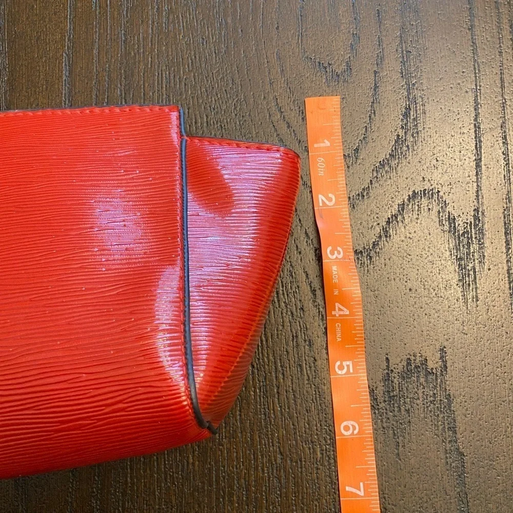 Estee Lauder Ruby Red Travel Bag